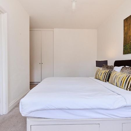 The Porchester Gardens - Modern & Bright 4Bdr With Garden And Parking ลอนดอน ภายนอก รูปภาพ