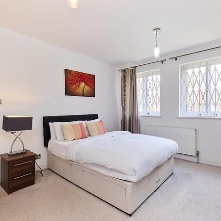The Porchester Gardens - Modern & Bright 4Bdr With Garden And Parking ลอนดอน ภายนอก รูปภาพ