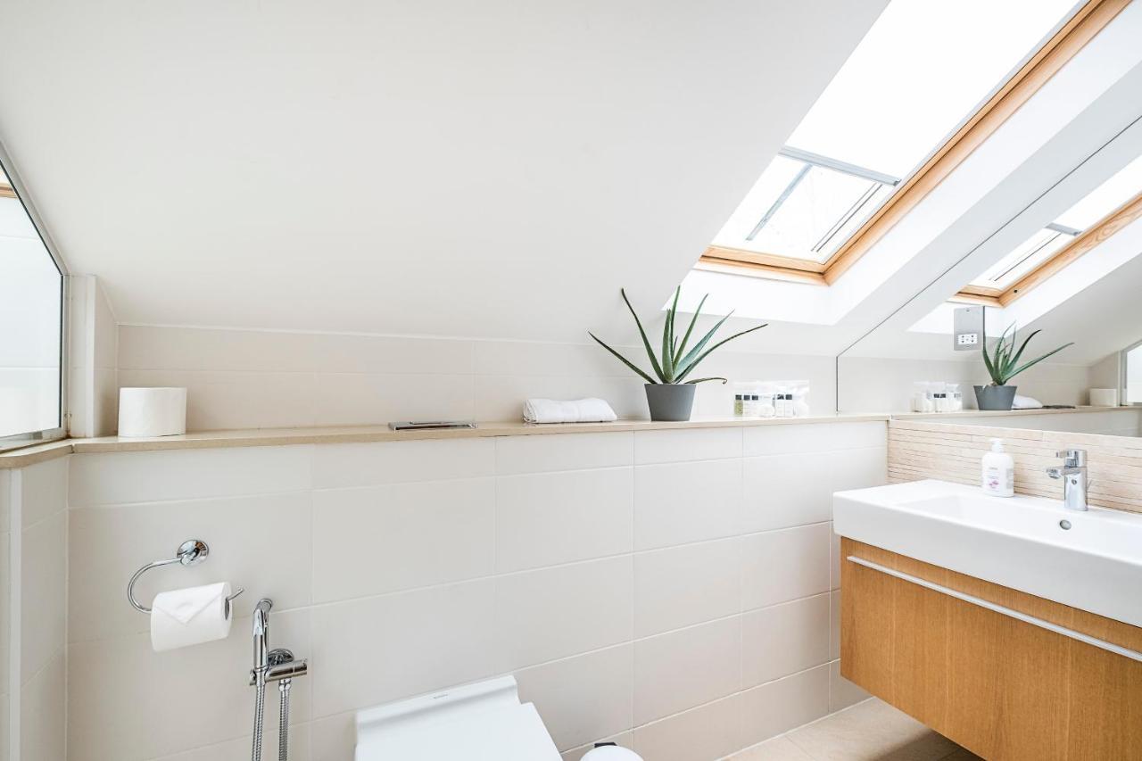 The Porchester Gardens - Modern & Bright 4Bdr With Garden And Parking ลอนดอน ภายนอก รูปภาพ