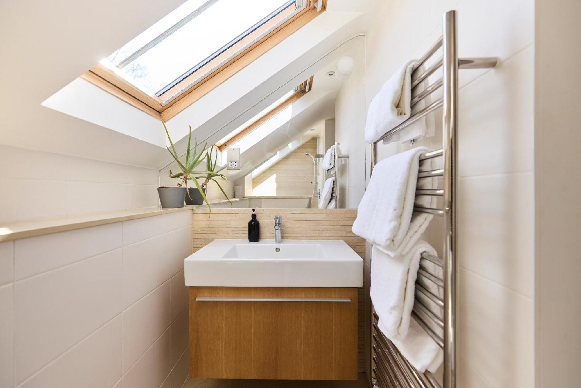 The Porchester Gardens - Modern & Bright 4Bdr With Garden And Parking ลอนดอน ภายนอก รูปภาพ